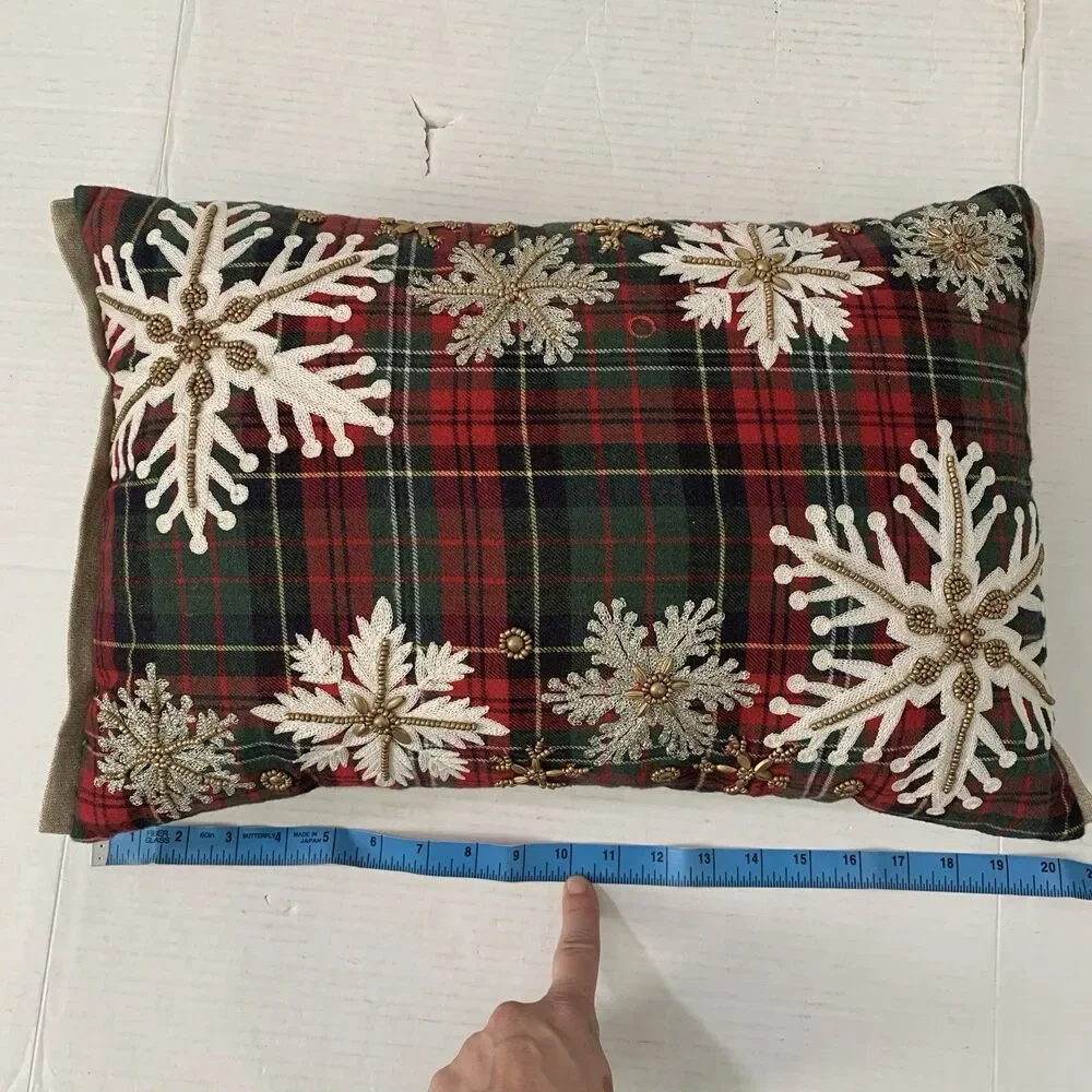 Pier 1 pier throw